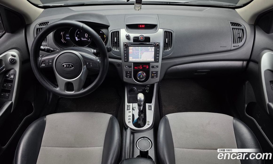 Kia Forte фото 7