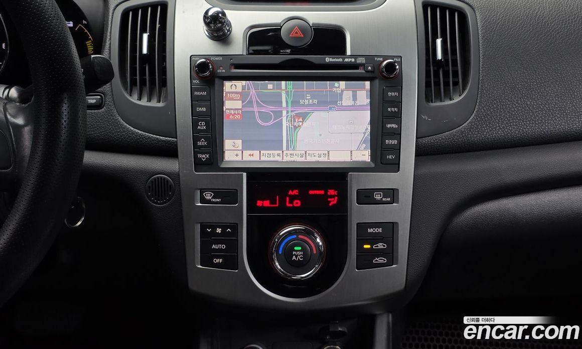 Kia Forte фото 13