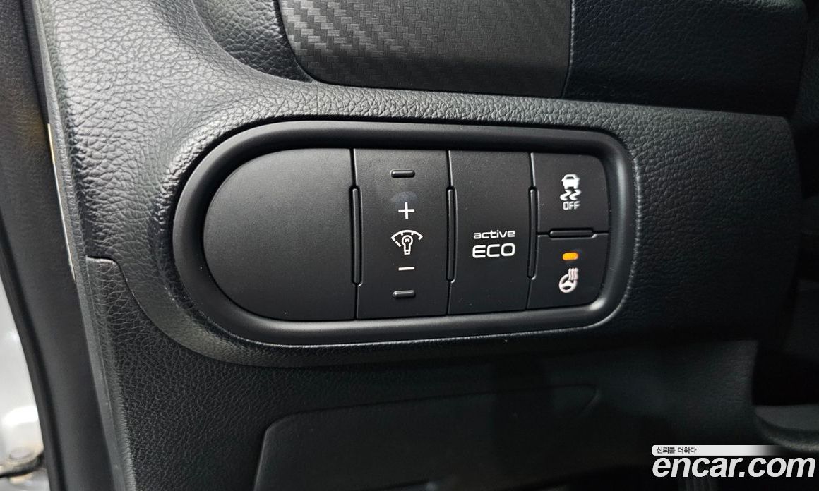 Kia K3 1st Gen фото 19