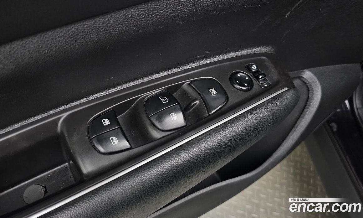 Renault Korea (Samsung) QM6 фото 16
