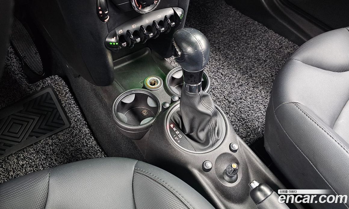 Mini Cooper фото 8