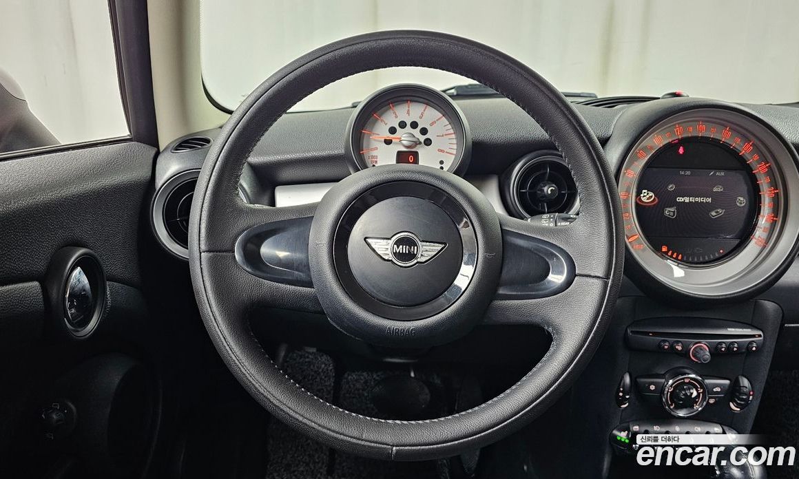 Mini Cooper фото 12