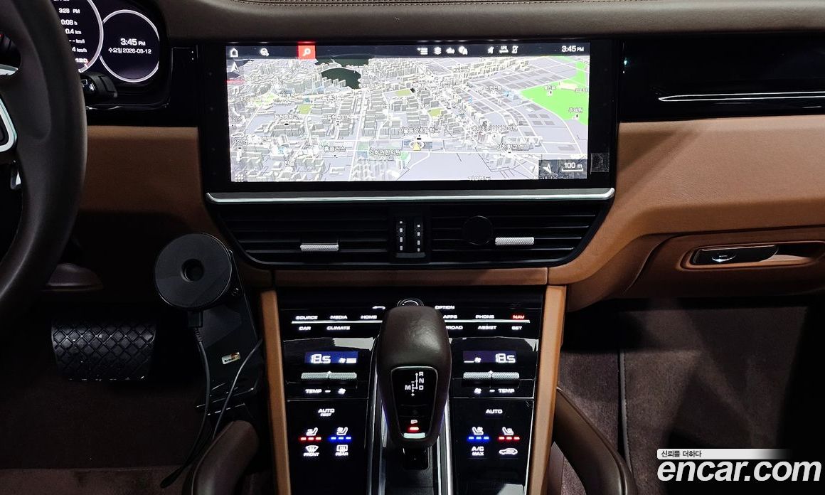Porsche Cayenne 3rd Gen фото 17