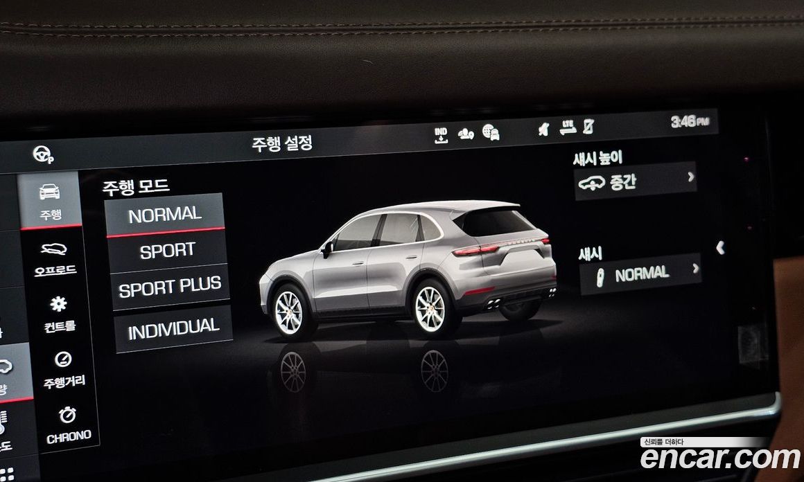 Porsche Cayenne 3rd Gen фото 19