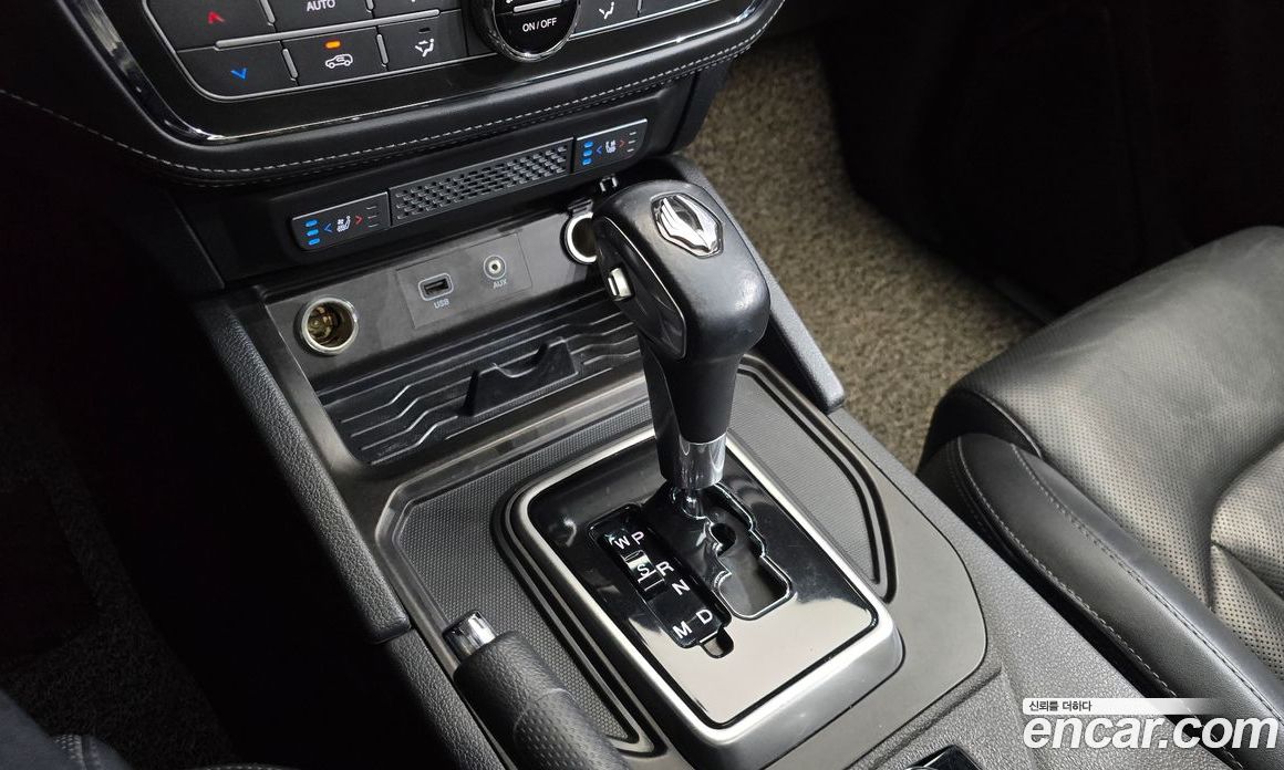 SsangYong (KG Mobility) Rexton Sports Khan фото 8