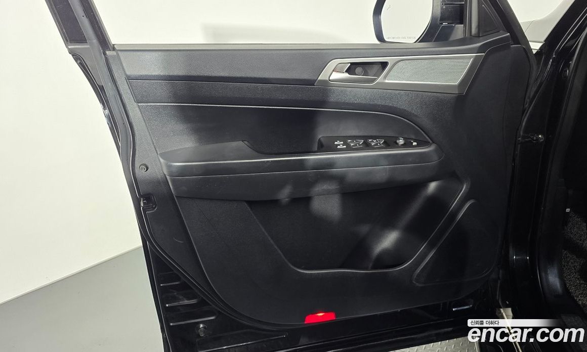 SsangYong (KG Mobility) Rexton Sports Khan фото 24