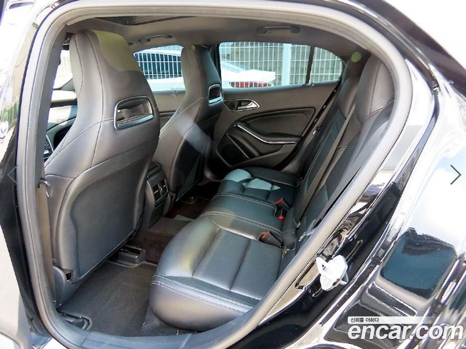 Mercedes-Benz GLA-Class X156 фото 6