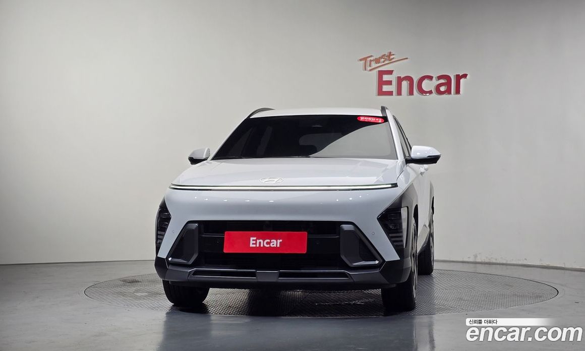 Hyundai Kona (SX2) фото 2