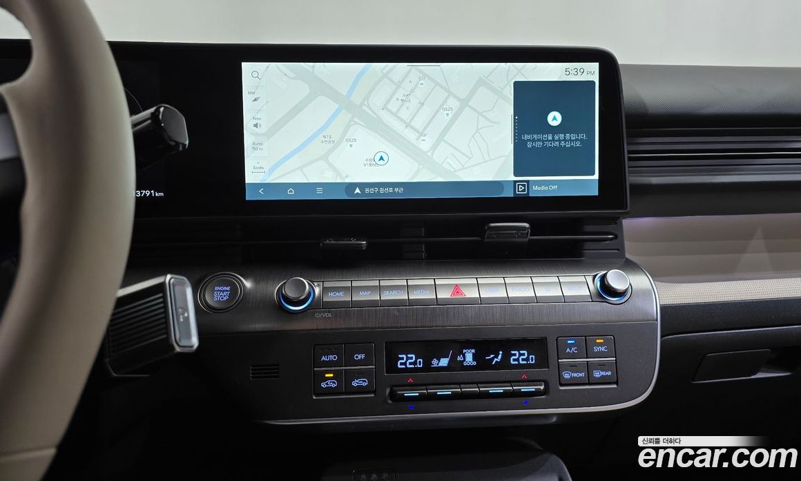 Hyundai Kona (SX2) фото 12