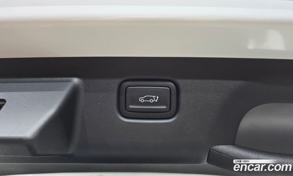 Hyundai Kona (SX2) фото 15