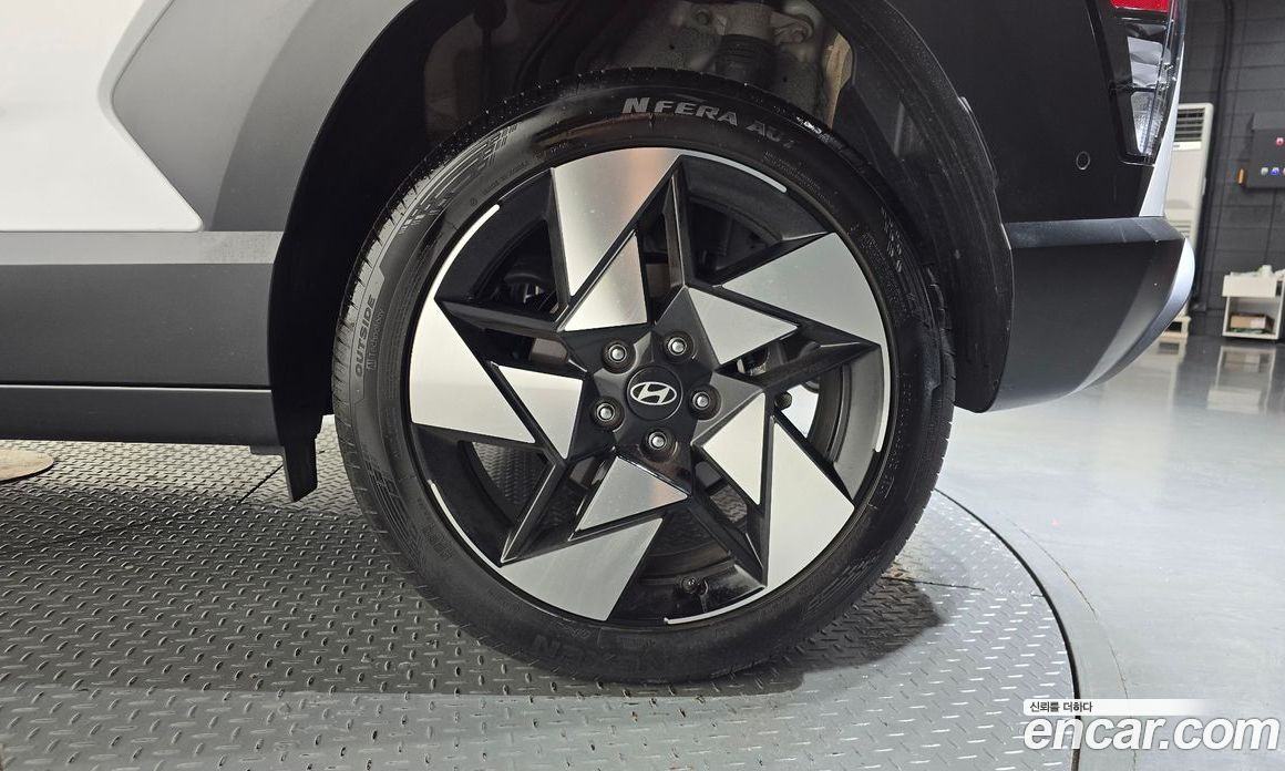 Hyundai Kona (SX2) фото 21