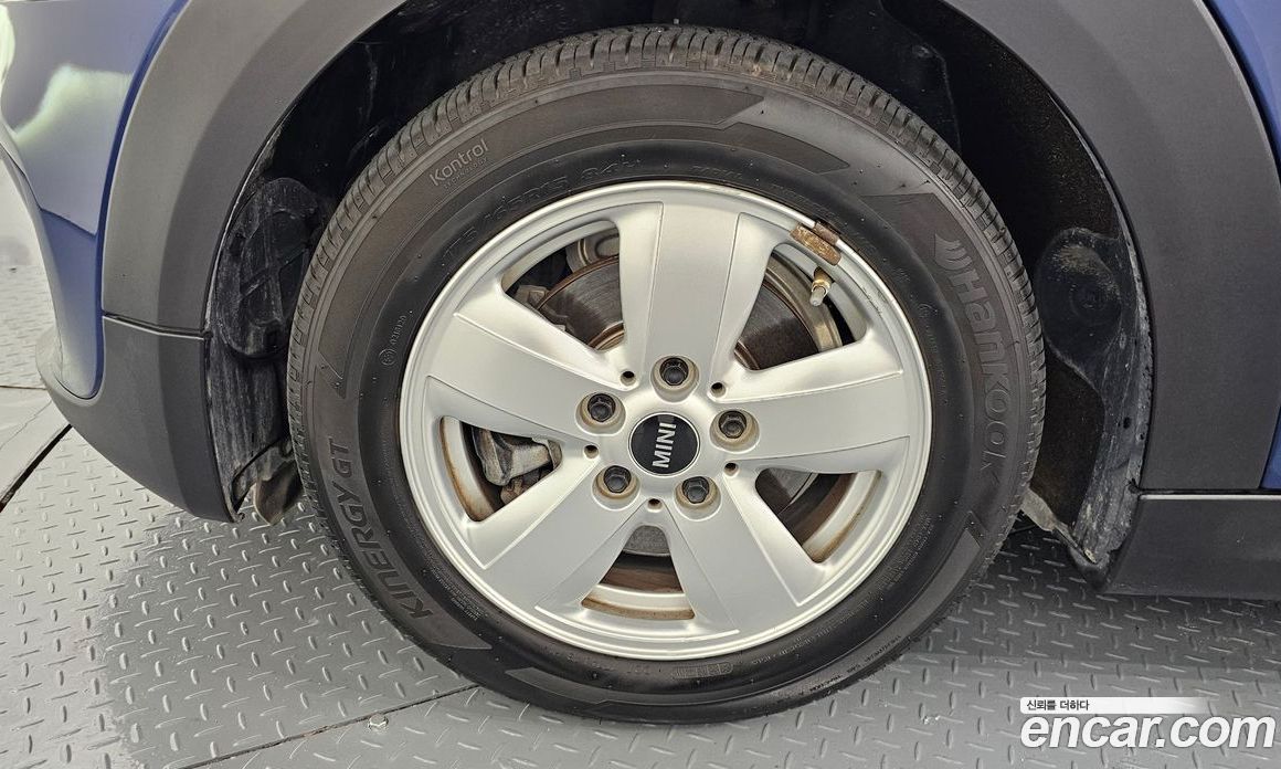 Mini Cooper D фото 4