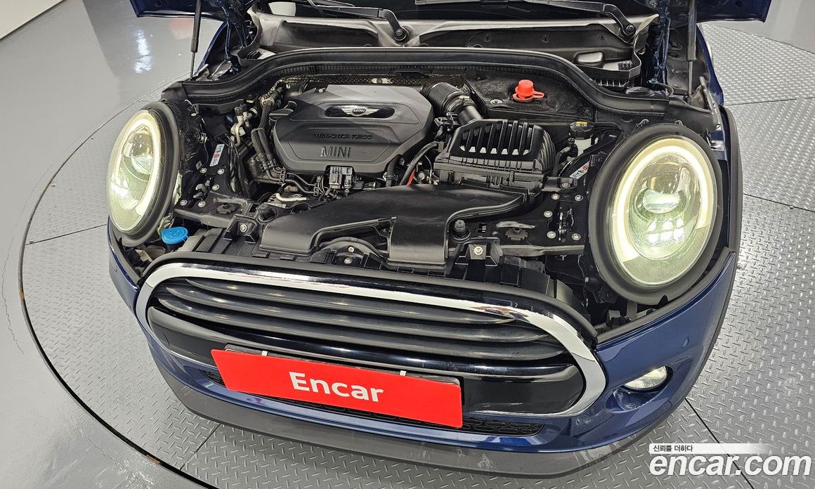 Mini Cooper D фото 5