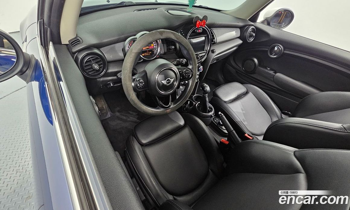 Mini Cooper D фото 6