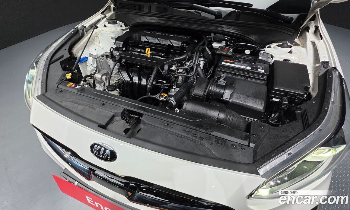 Kia K3 2nd Gen фото 6