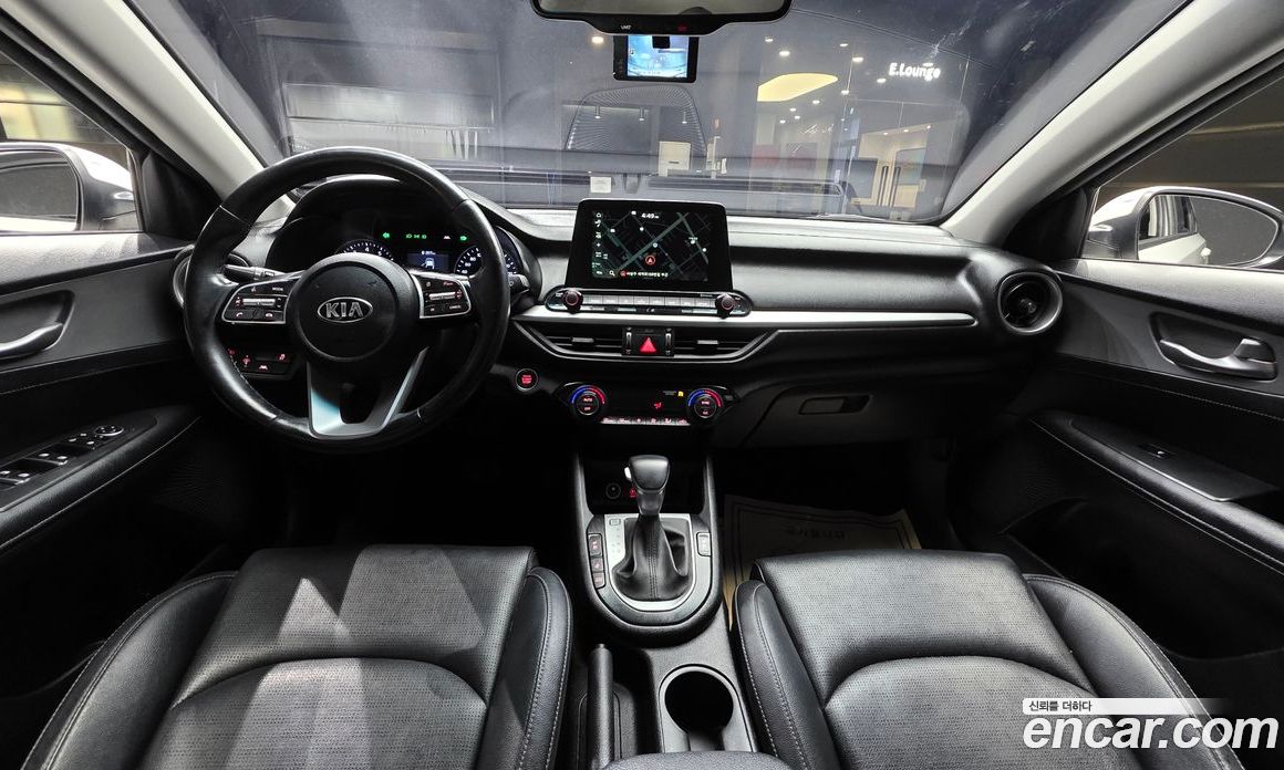 Kia K3 2nd Gen фото 7