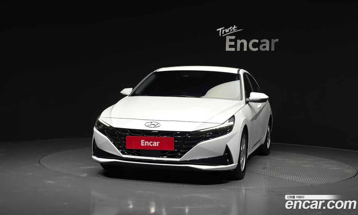 Hyundai Avante (CN7) фото 3