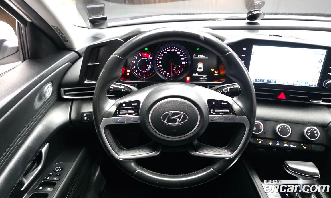 Hyundai Avante (CN7) фото 13