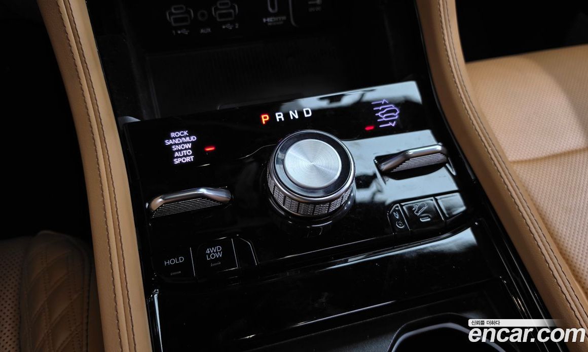 Jeep Grand Cherokee (WL) фото 9