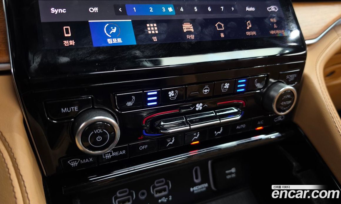 Jeep Grand Cherokee (WL) фото 32
