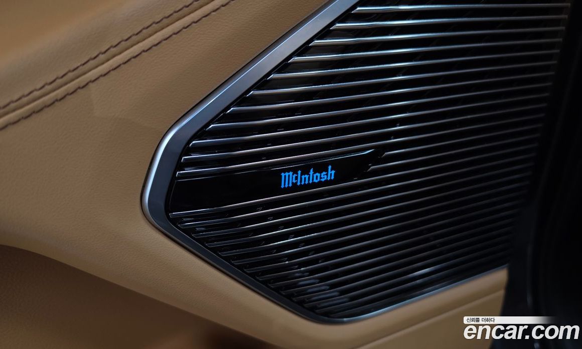 Jeep Grand Cherokee (WL) фото 37