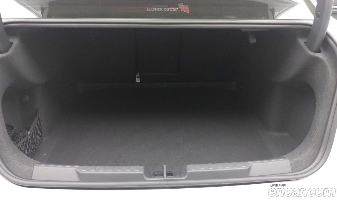 Audi A3 (8Y) фото 14
