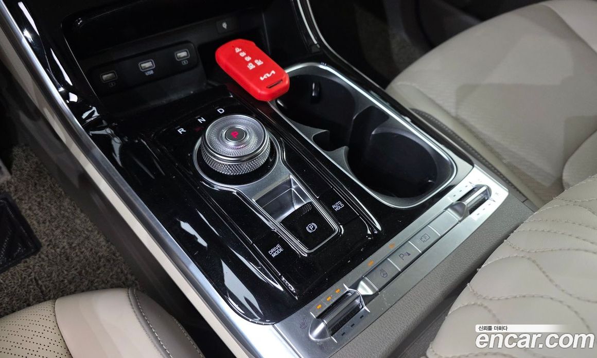 Kia Carnival 4th Gen фото 9