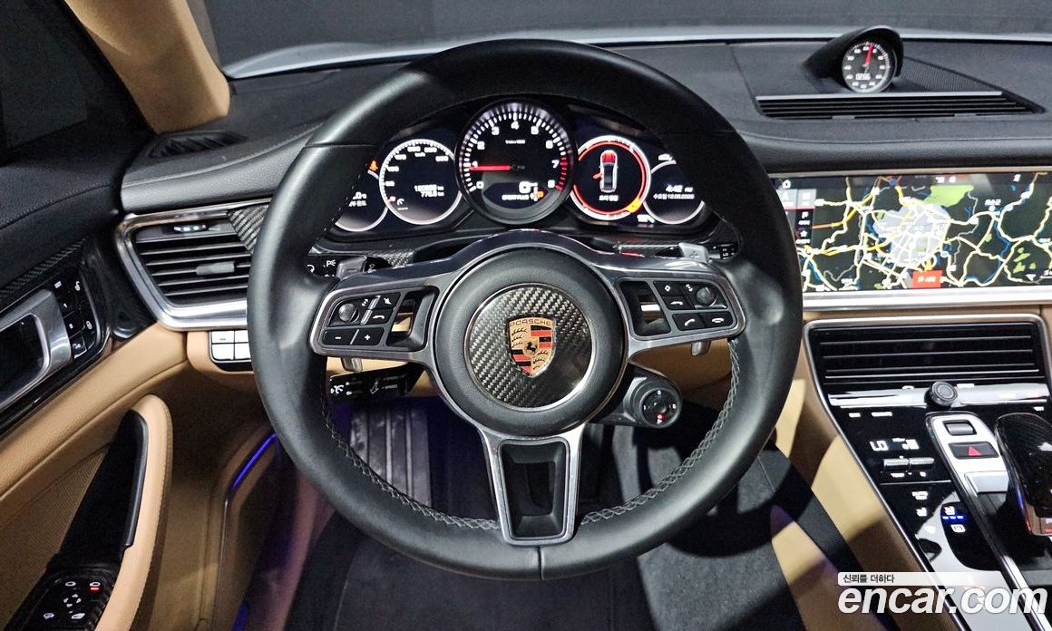 Porsche Panamera (971) фото 13