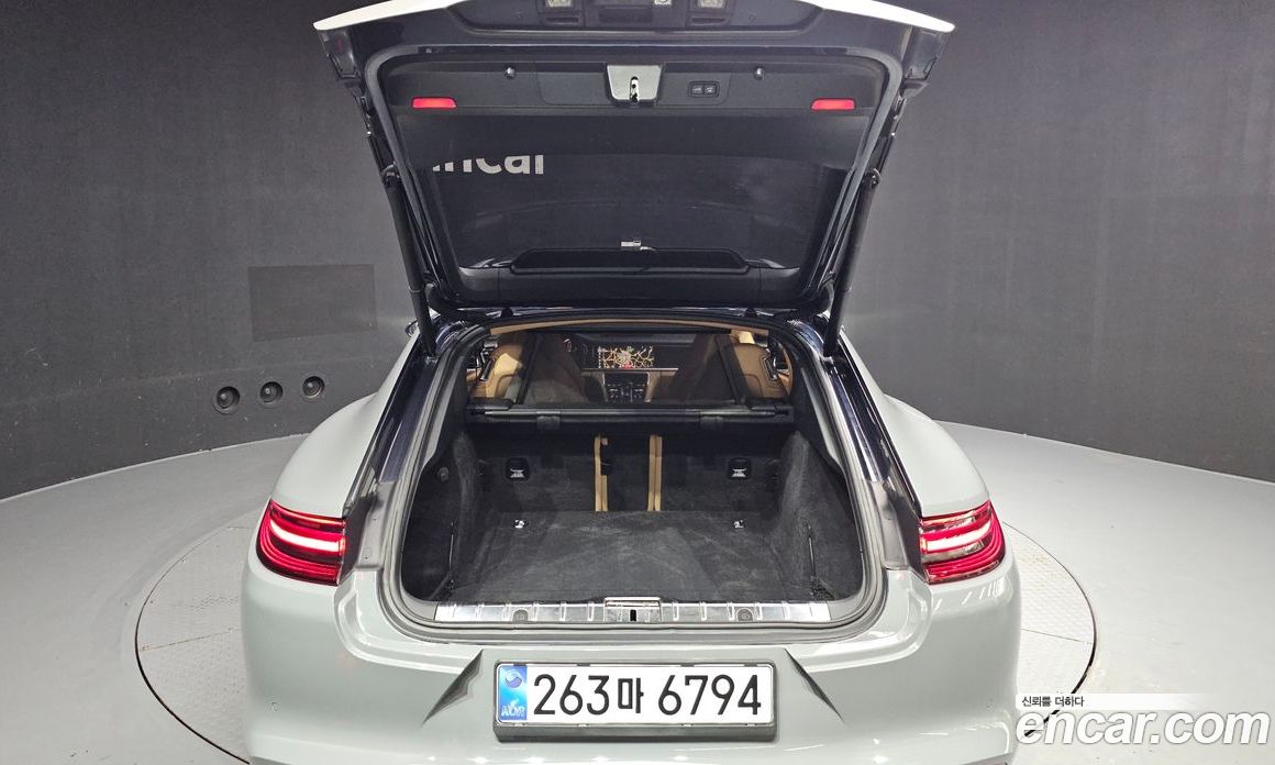 Porsche Panamera (971) фото 20