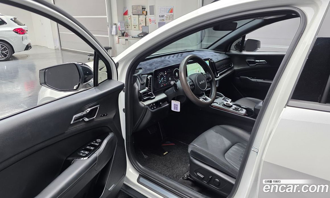 Kia Sportage 5th Gen Hybrid фото 10