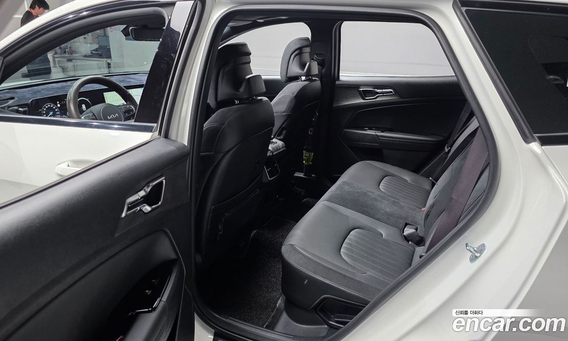 Kia Sportage 5th Gen Hybrid фото 20
