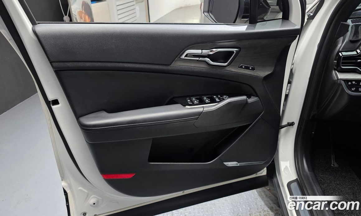 Kia Sportage 5th Gen Hybrid фото 24