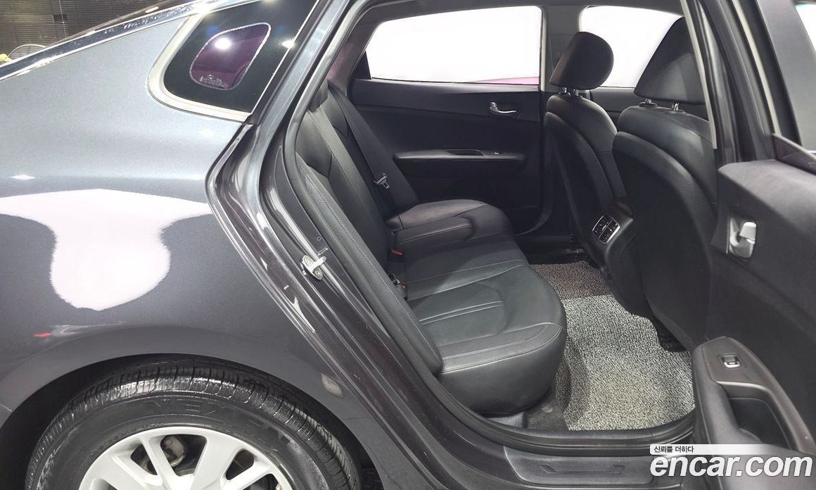 Kia K5 2nd Gen фото 11