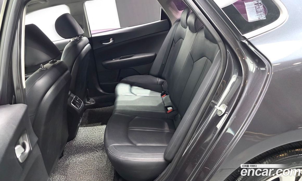 Kia K5 2nd Gen фото 12