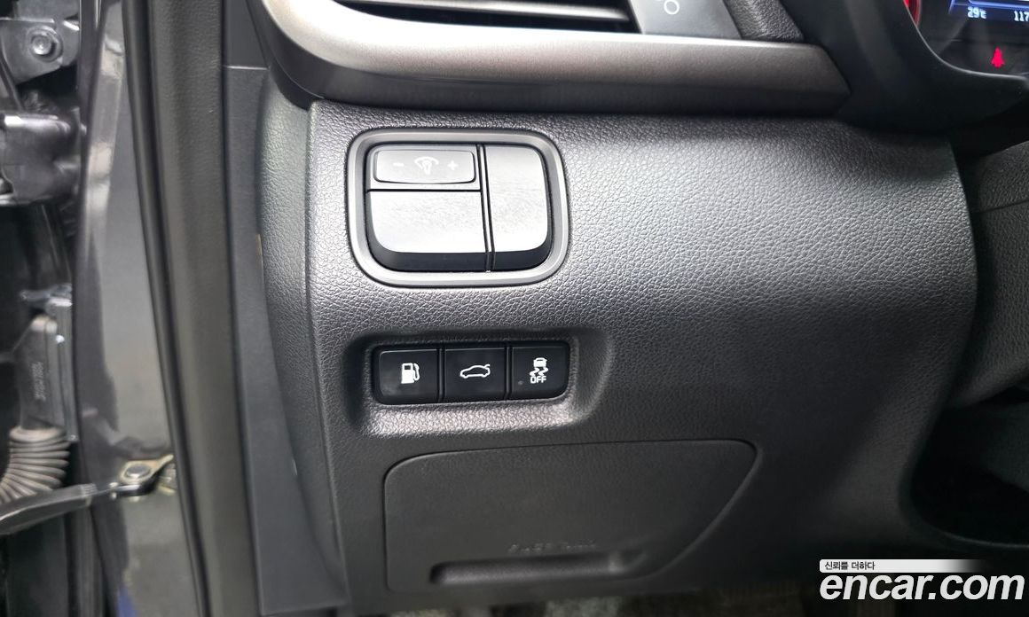 Kia K5 2nd Gen фото 20