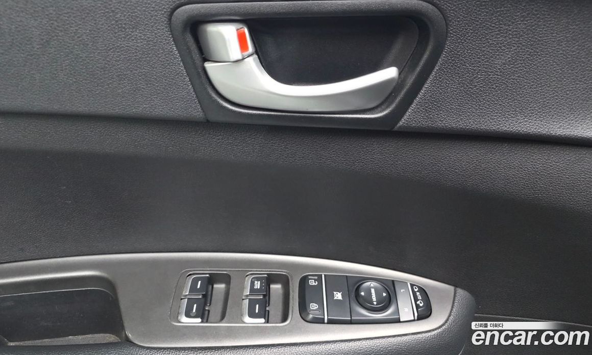 Kia K5 2nd Gen фото 28