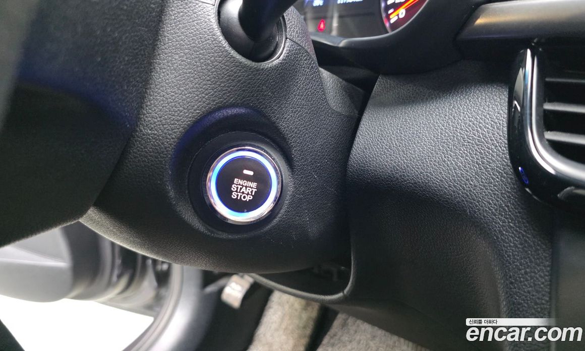 Kia K5 2nd Gen фото 30