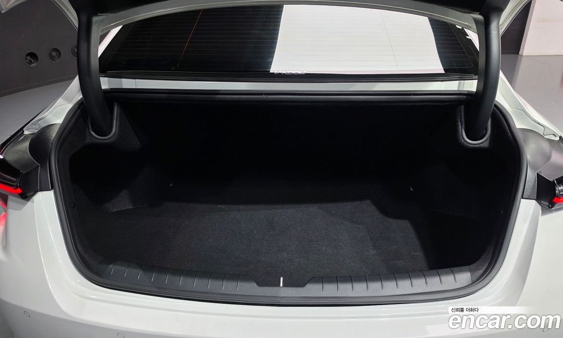 Kia K8 Hybrid Restyling фото 18