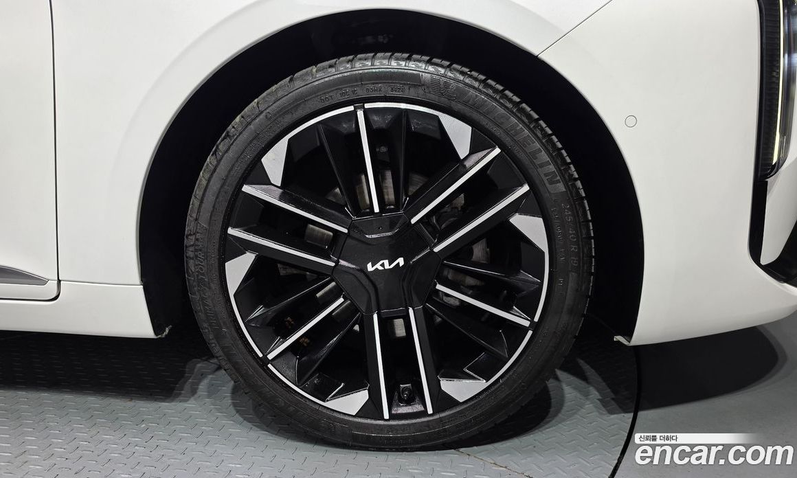 Kia K8 Hybrid Restyling фото 21