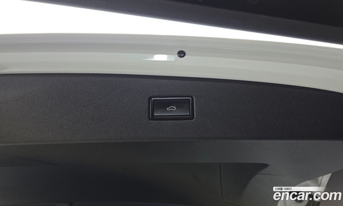 Volkswagen Tiguan 2nd Gen фото 18