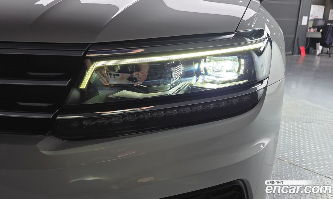 Volkswagen Tiguan 2nd Gen фото 22