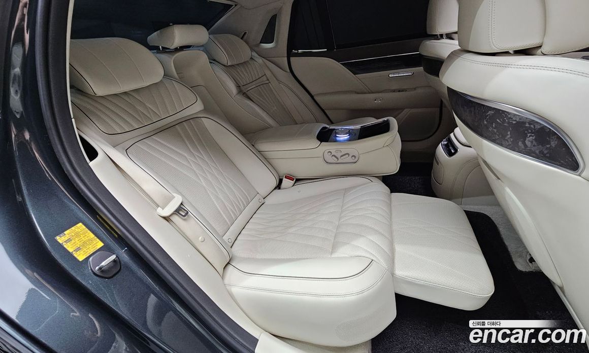 Genesis G90 (RS4) фото 11
