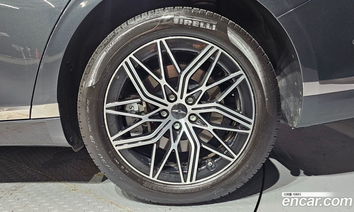 Genesis G90 (RS4) фото 21