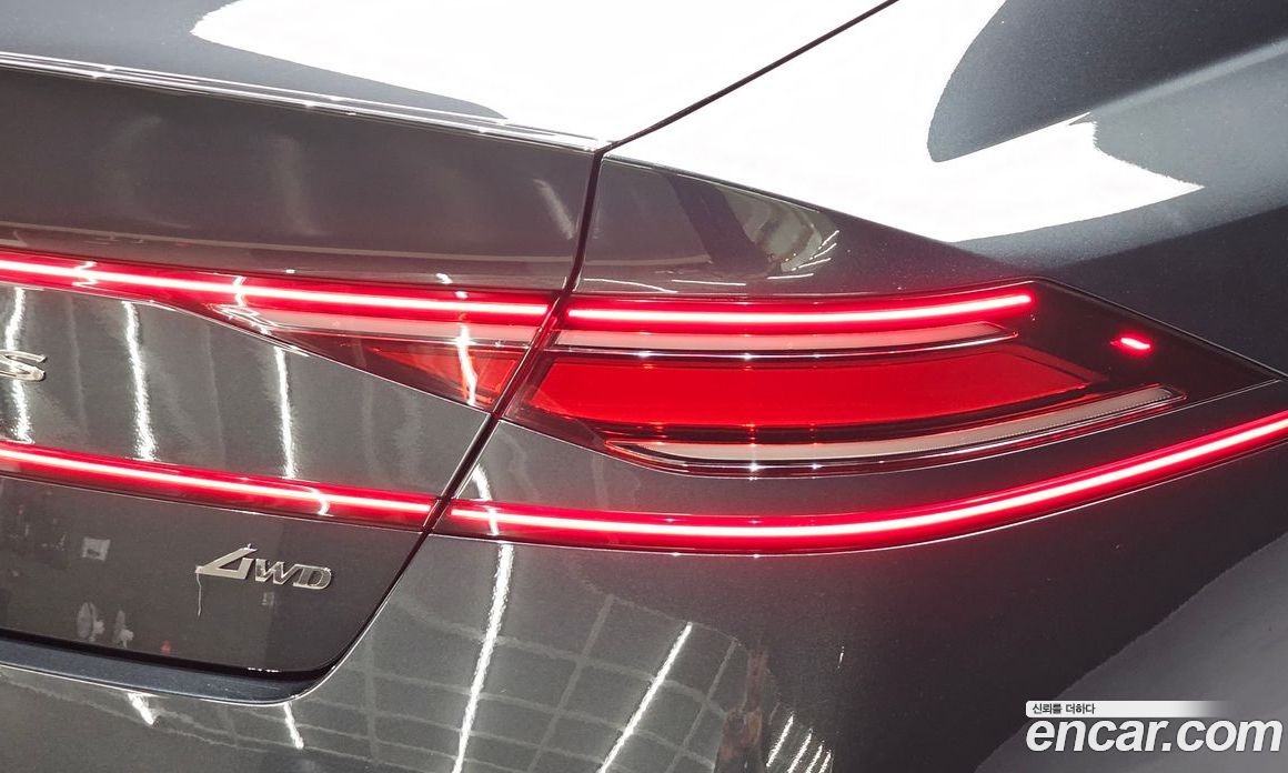Genesis G90 (RS4) фото 23