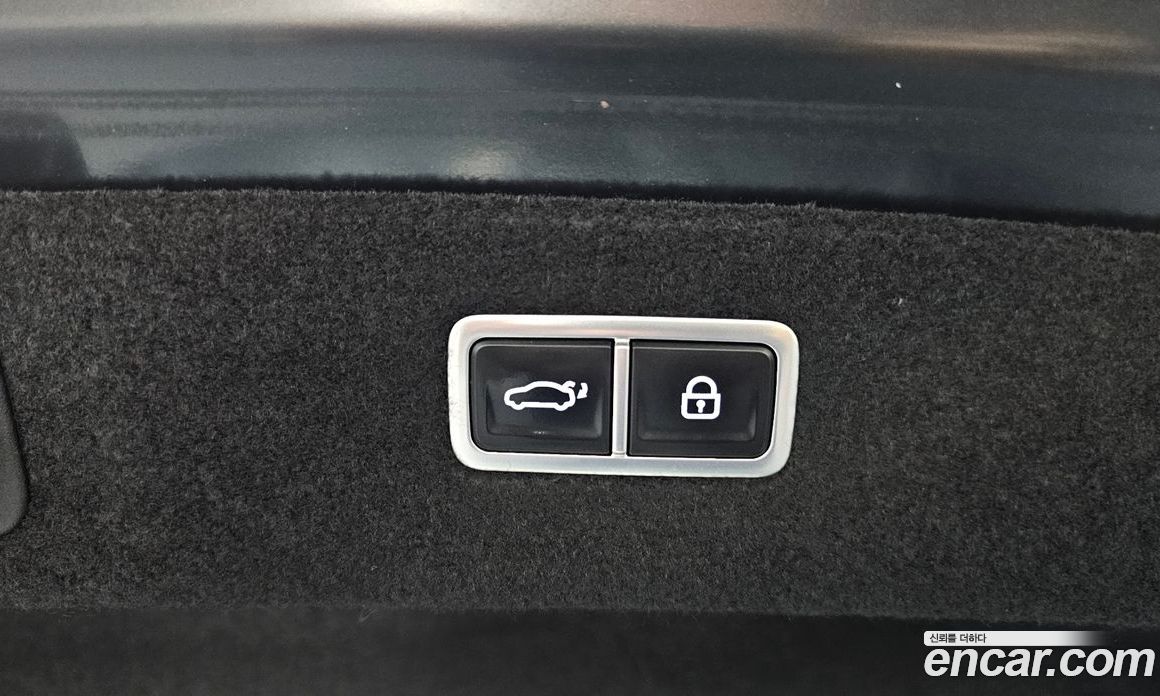 Genesis G90 (RS4) фото 27
