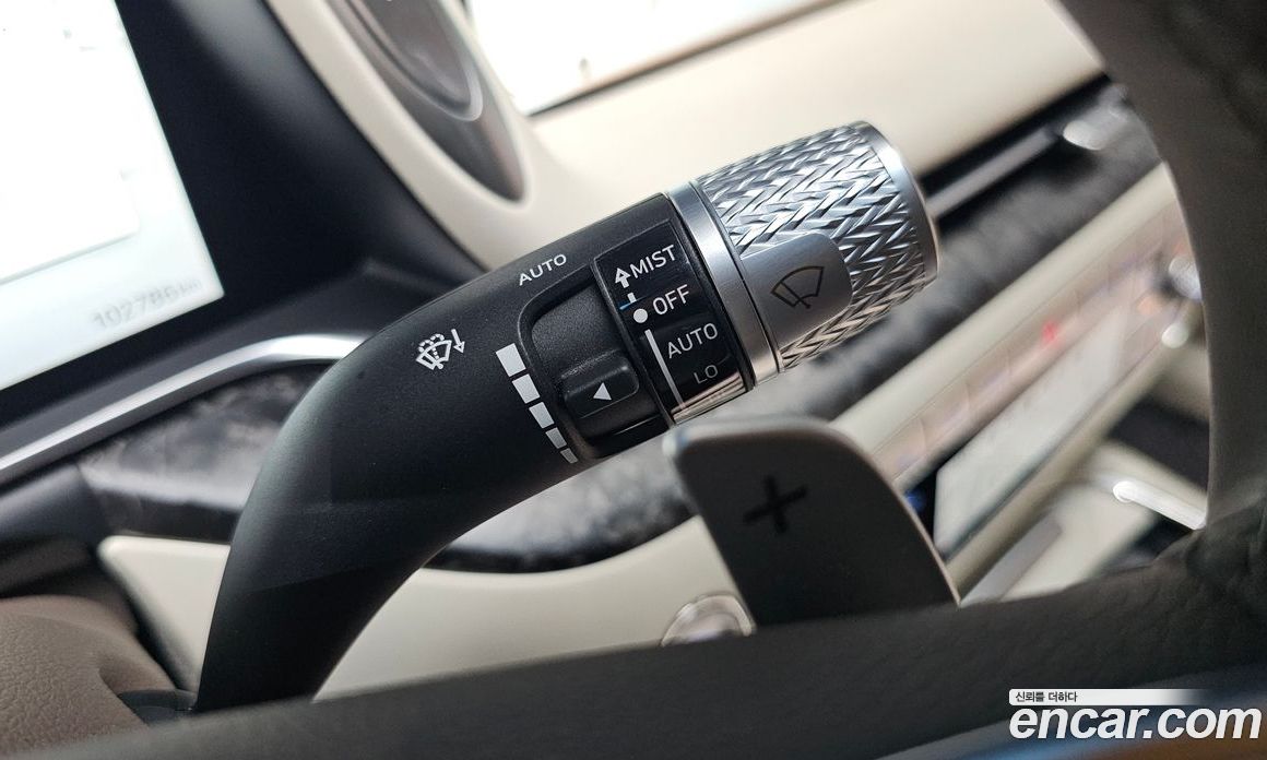 Genesis G90 (RS4) фото 37