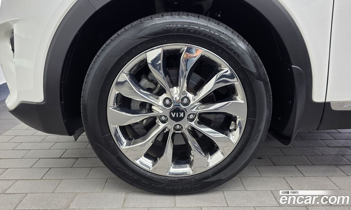 Kia Sorento 3rd Gen Restyling фото 5