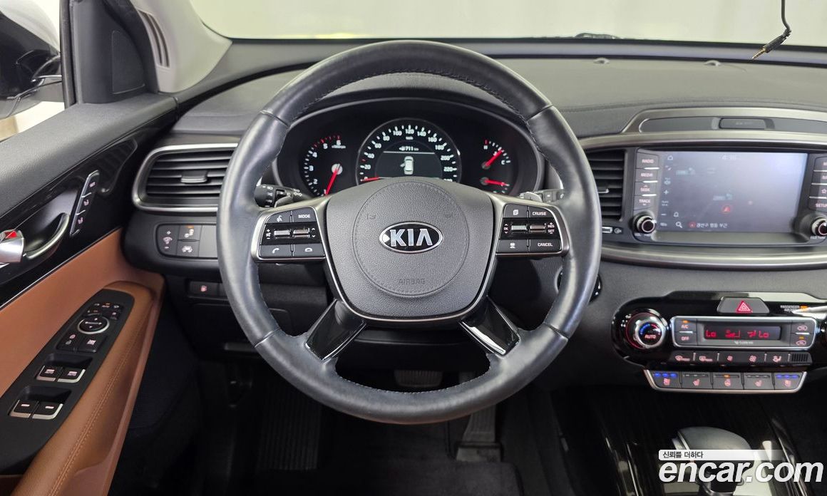 Kia Sorento 3rd Gen Restyling фото 13