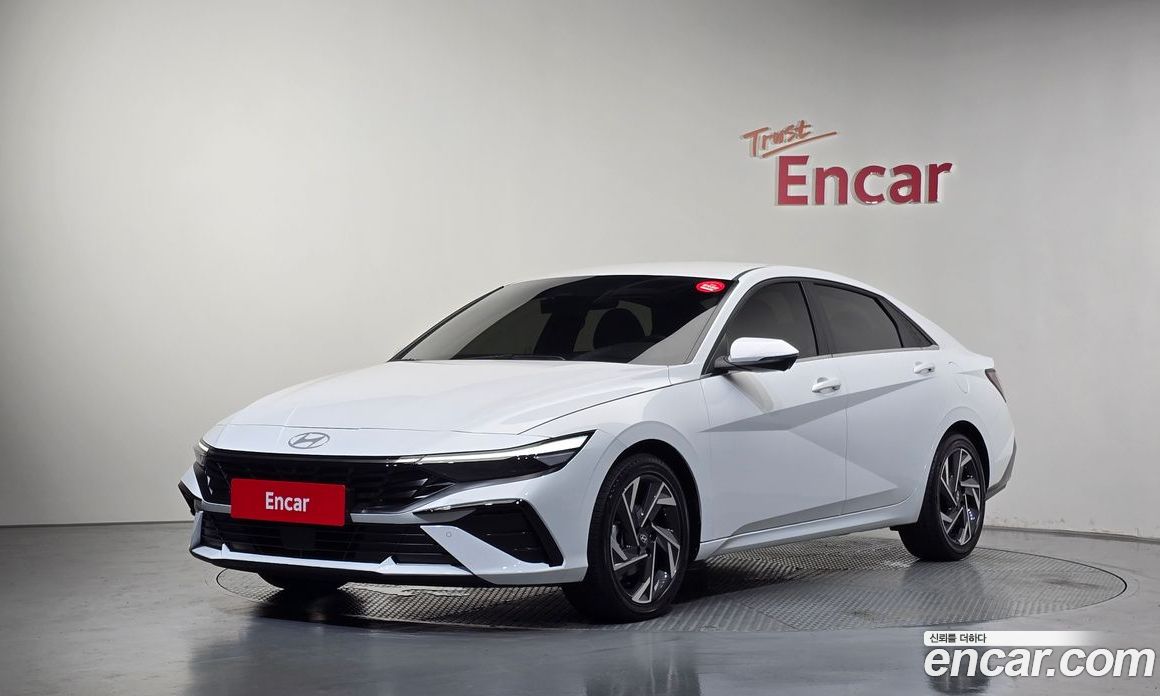 Hyundai Avante Hybrid (CN7) Restyling з Кореї