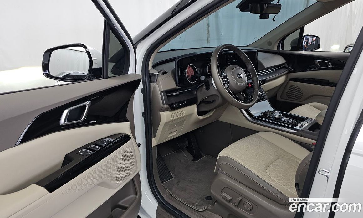 Kia Carnival 4th Gen фото 10